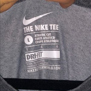 Nike Shirts - Nike t shirt Nike Shirts - Nike t shirt